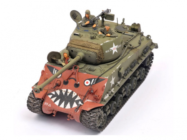 35359T Американский танк Medium Tank M4A3E8 Sherman - Easy Eight Korean War с двумя фигурами. В комплекте виниловые траки Tamiya