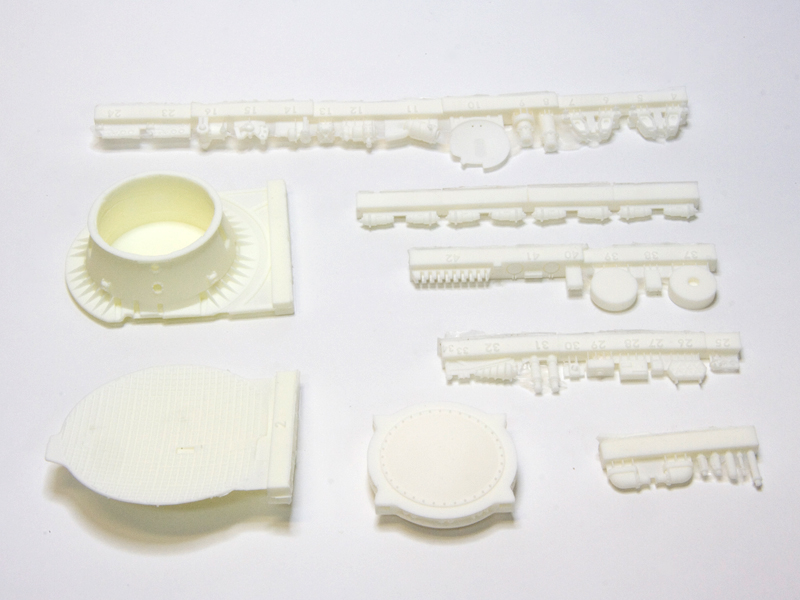 RIM35030 Советский дистанционно управляемый робот Луноход-1, масштаб 1/35 Red Iron