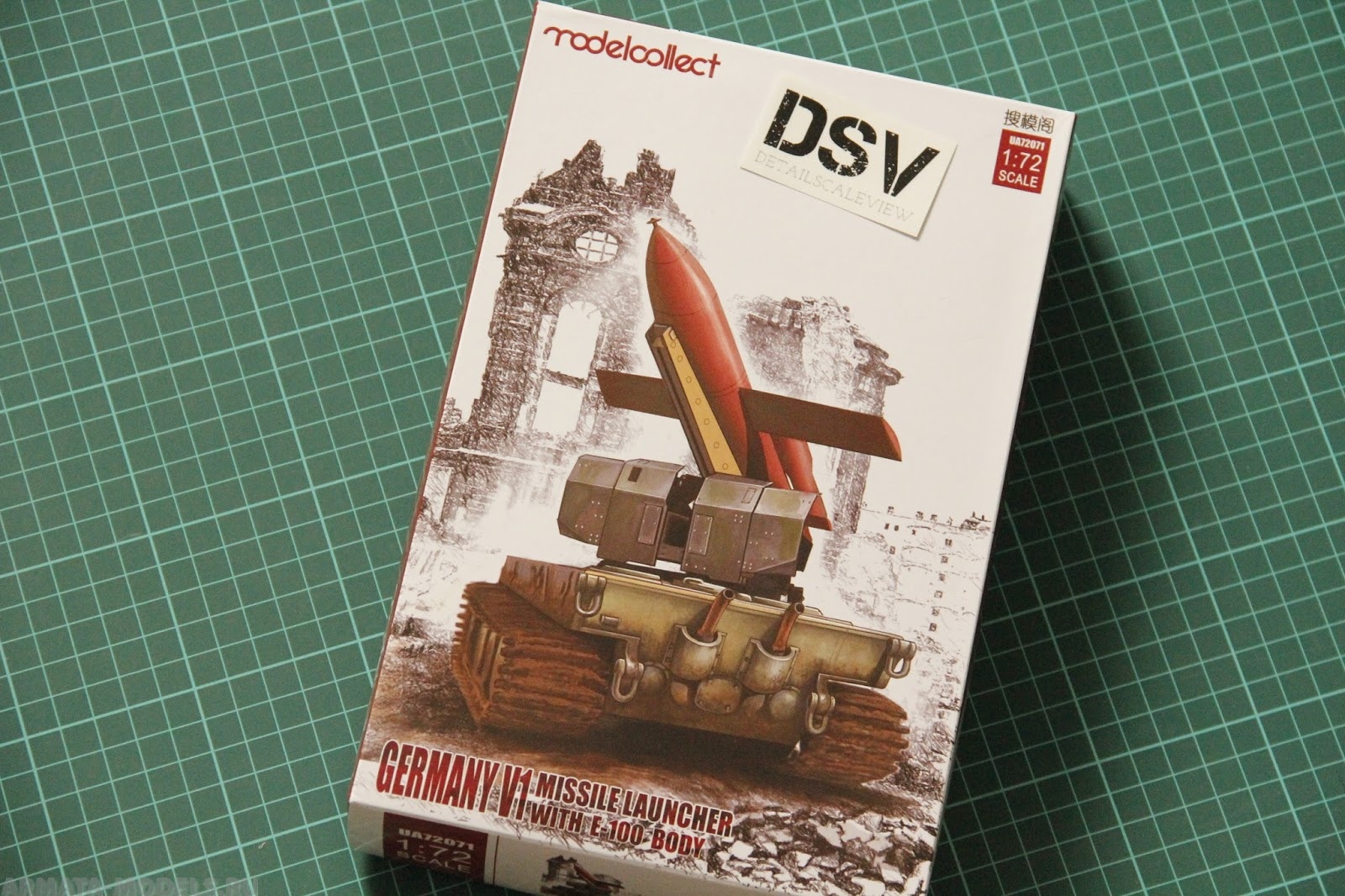 UA72071 Germany V1 Missile Launcher with E-100 Body Modelcollect