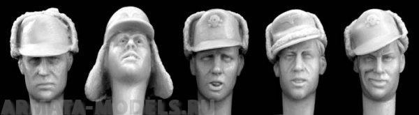 HGH13 5 heads, Ger. winter caps with visors 
