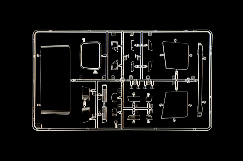 3965ИТ SCANIA S770 V8 «БЕЛАЯ КАБИНА» Italeri