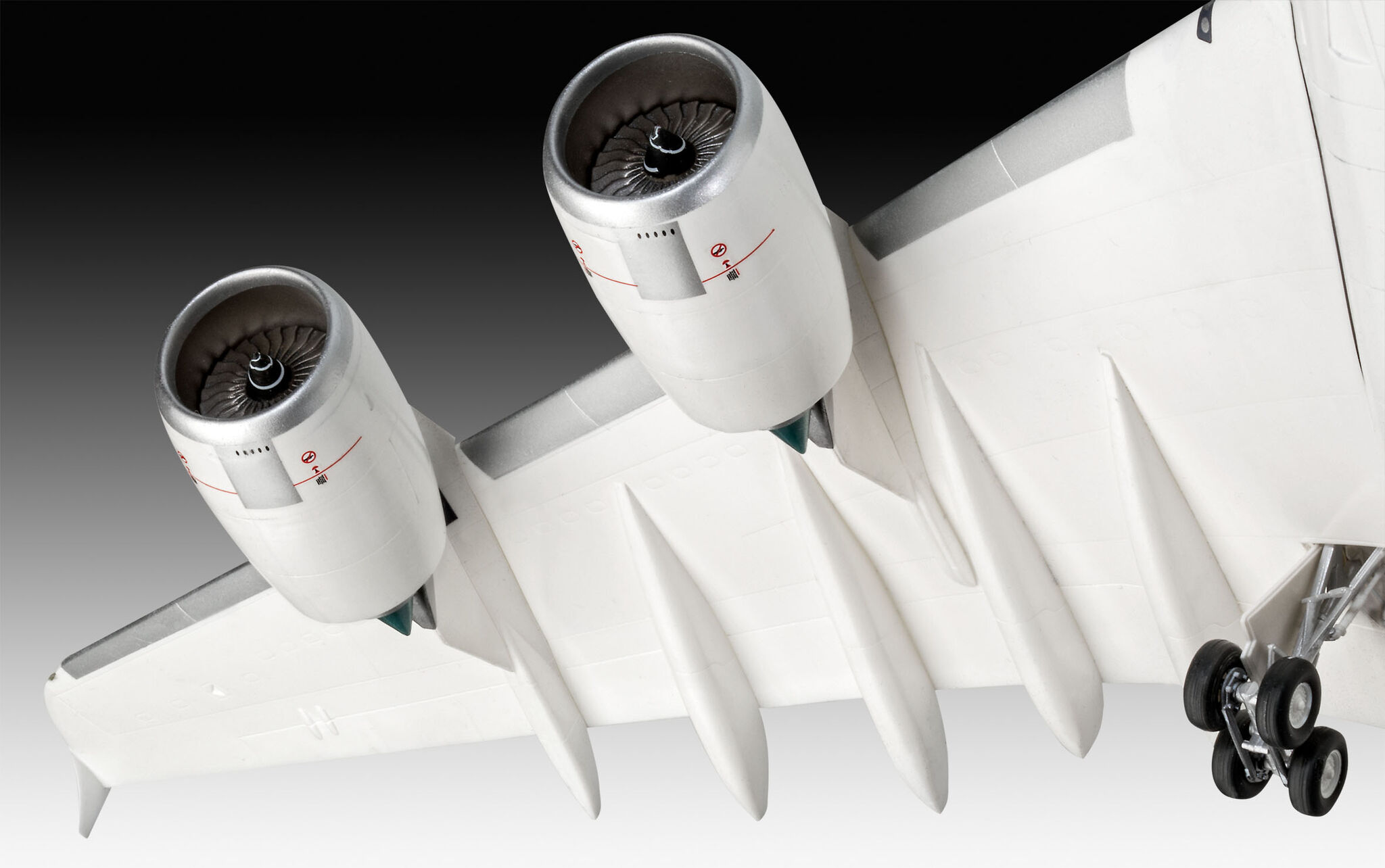 03872RE Самолет Airbus A380-800 Lufthansa New Livery Revell