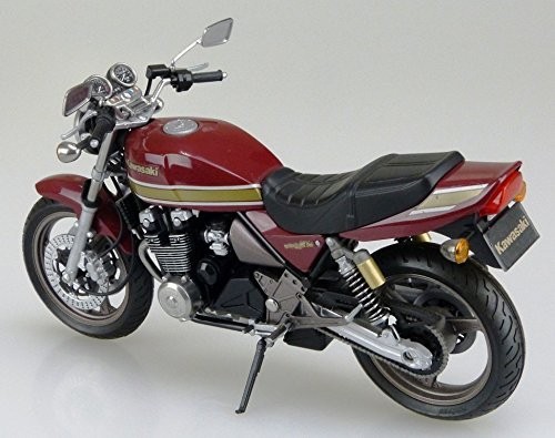 05168 Kawasaki Zephyr X with custom parts Aoshima