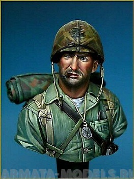 YM1813 USMC IWOJIMA 1945